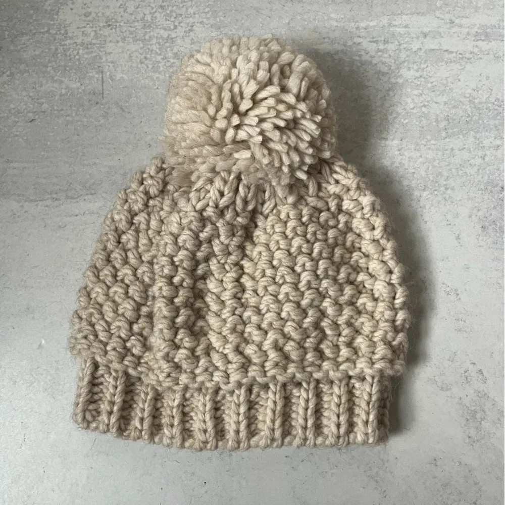 Raffaello Bettini Knit Hat Neutral Cream Beige